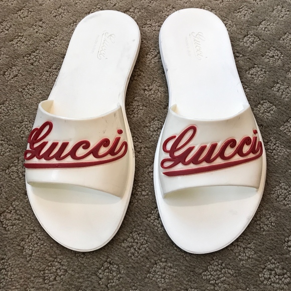 gucci jelly slides